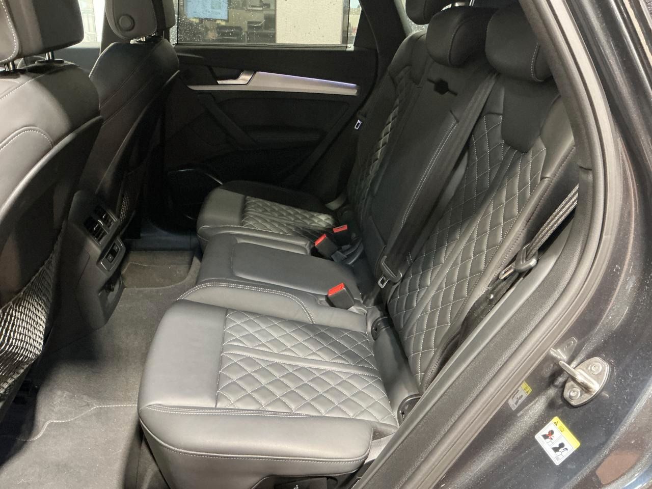 Fahrzeugabbildung Audi Q5 50 TDI quattro tiptronic S line Matrix|AHK