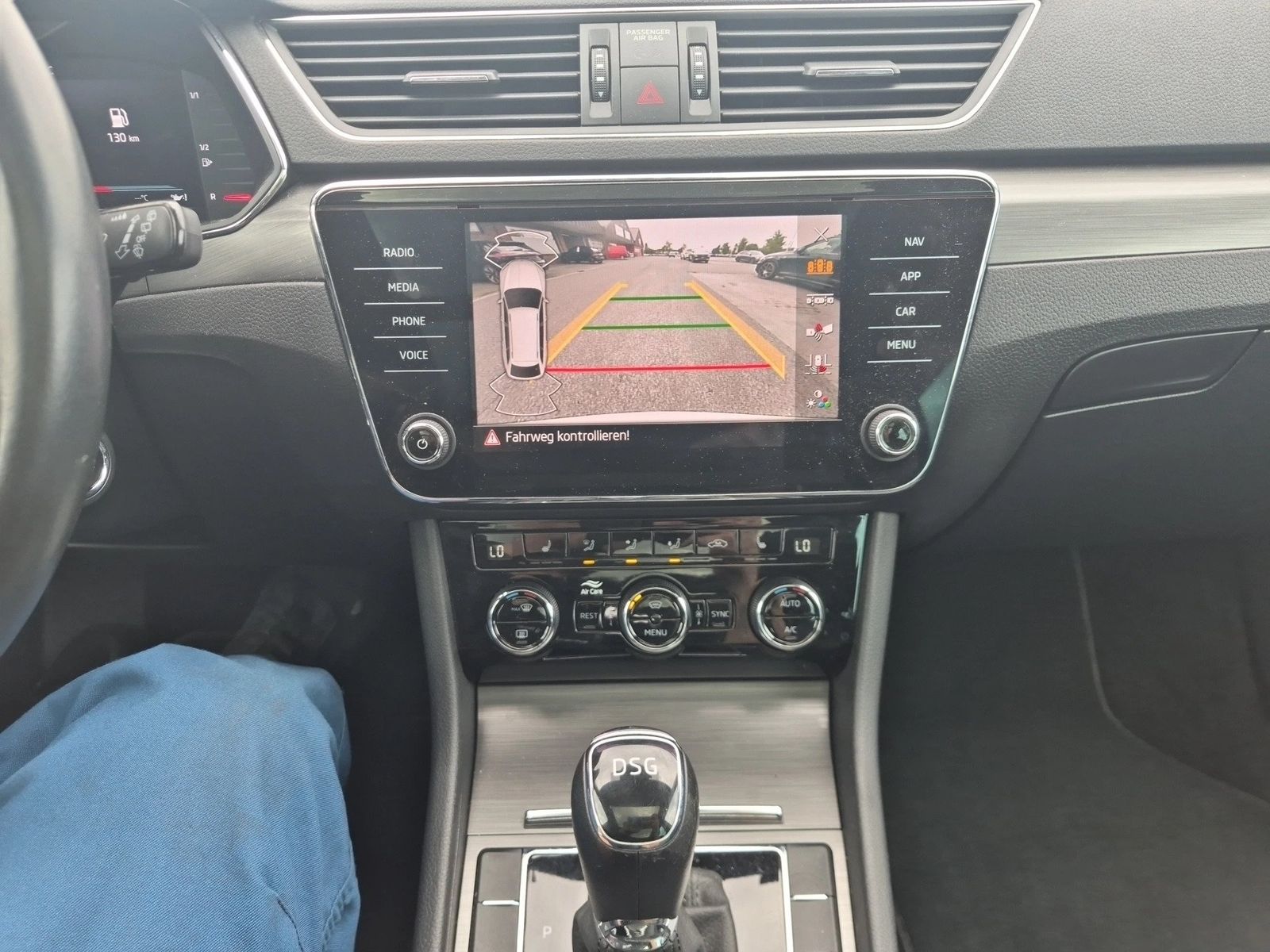 Fahrzeug autohaus mense Fahrzeugabbildung SKODA Superb Combi 2.0 TDI DSG Style |Pano|ACC|LED|LM