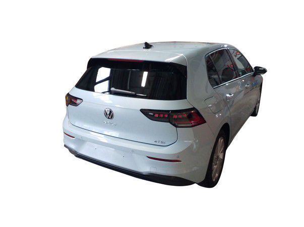 Fahrzeugabbildung Volkswagen Golf VIII 1.5 eTSI DSG Life IQ.Light Matrix h/k