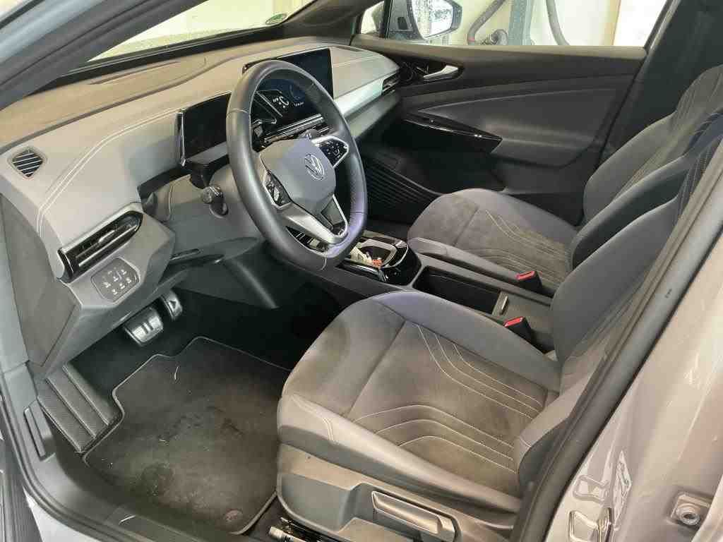Fahrzeug autohaus mense Fahrzeugabbildung Volkswagen ID.5 Pro Performance IQ.Light Matrix CarPlay AHK