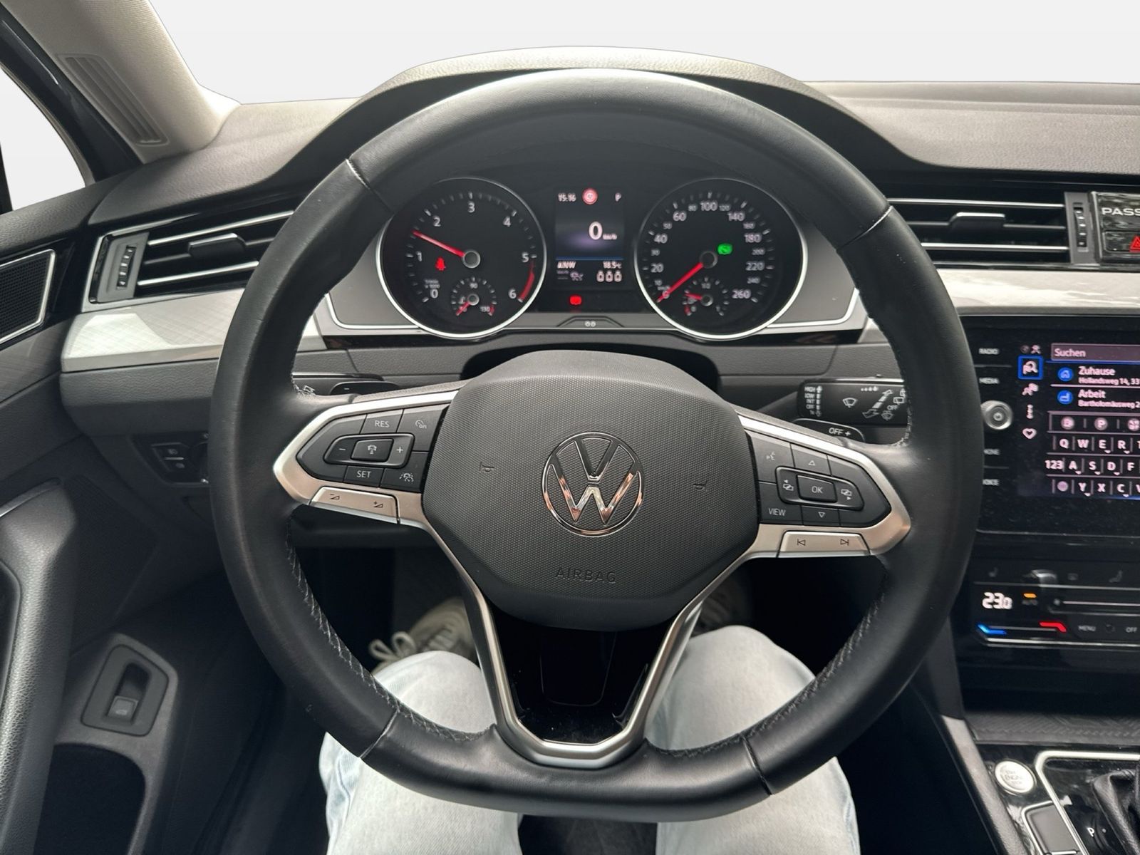 Fahrzeugabbildung Volkswagen Passat Variant 2.0 TDI DSG Business CarPlay