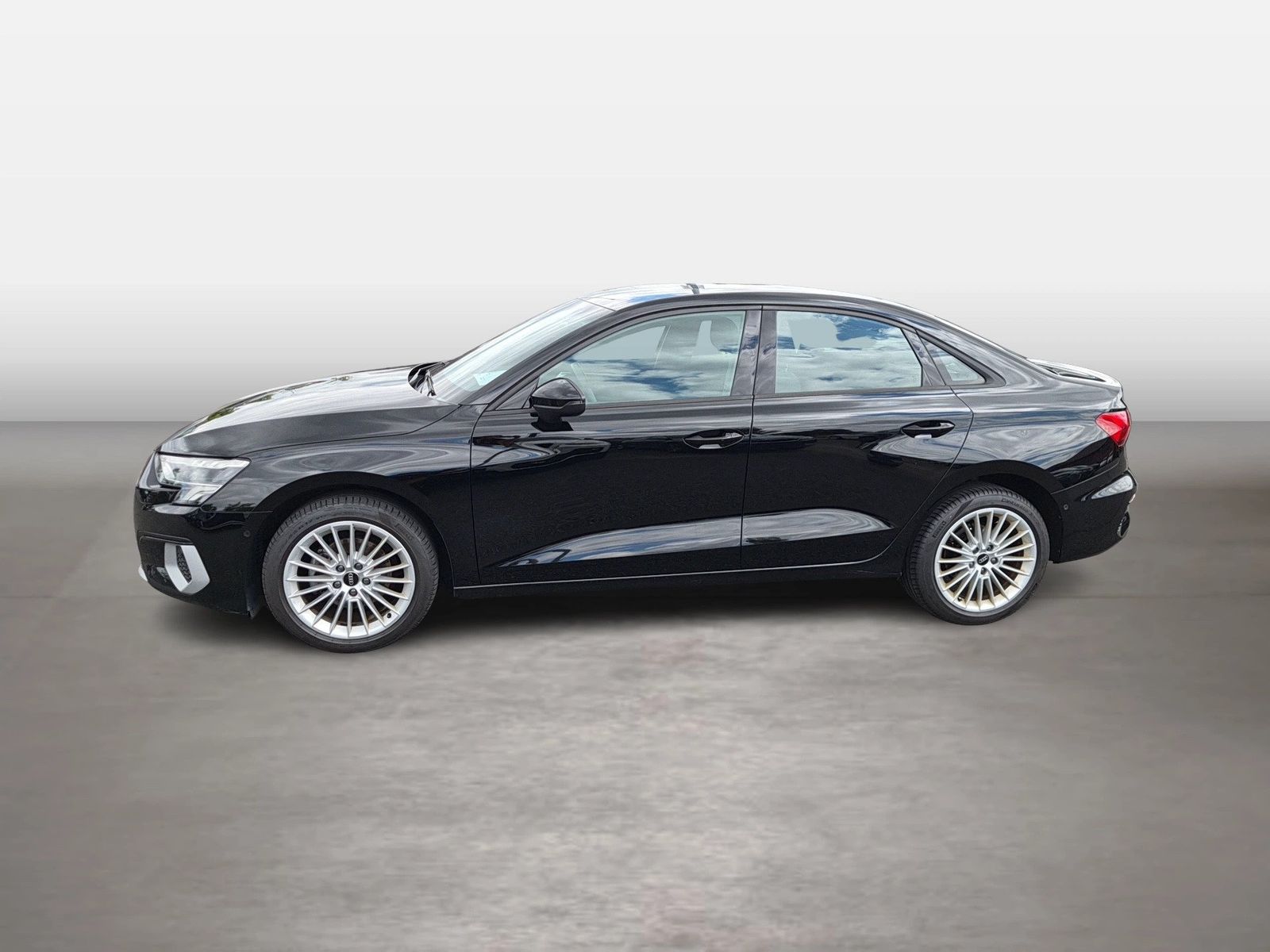 Fahrzeugabbildung Audi A3 Limousine 30 TDI S tronic Advanced ACC LED Na - mit KI generiert/bearbeitet