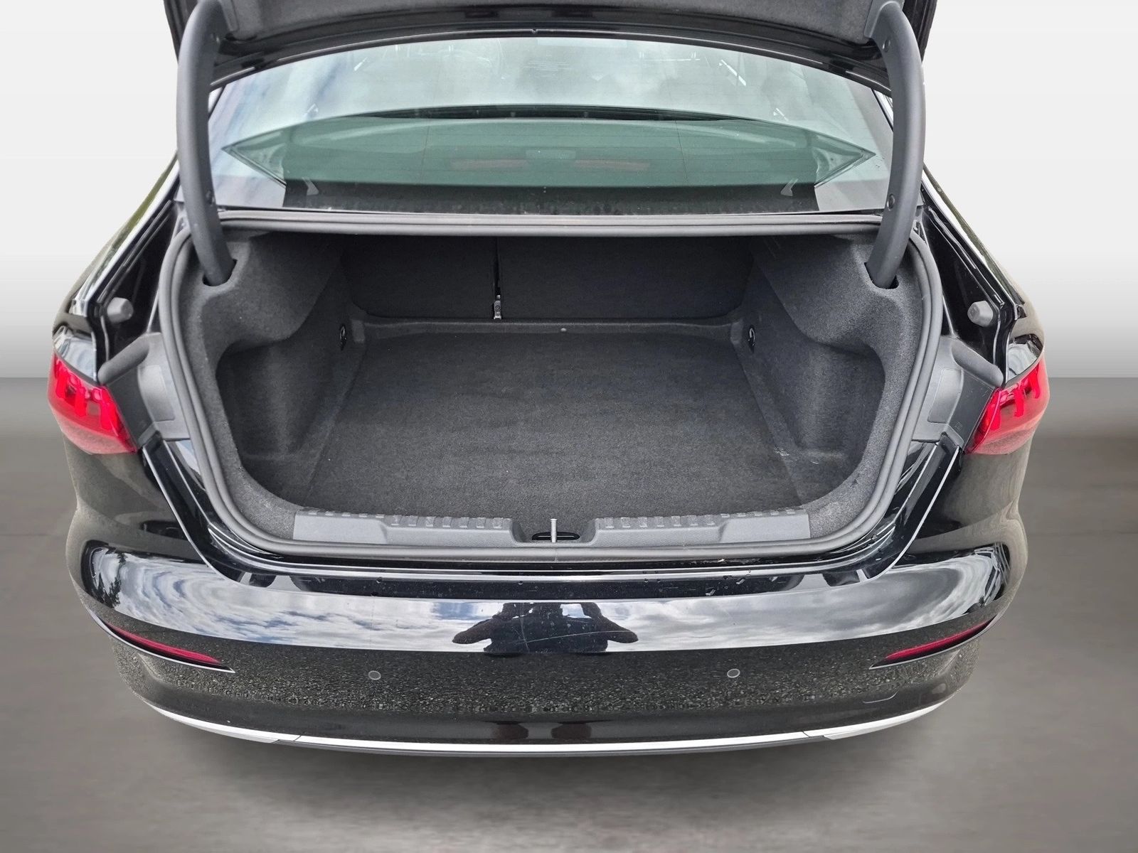 Fahrzeugabbildung Audi A3 Limousine 30 TDI S tronic Advanced ACC LED Na - mit KI generiert/bearbeitet