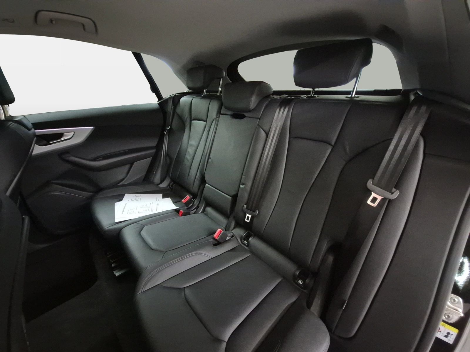 Fahrzeug autohaus mense Fahrzeugabbildung Audi Q8 55 TFSI quattro tiptronic Luft 4xSHZG ACC LED