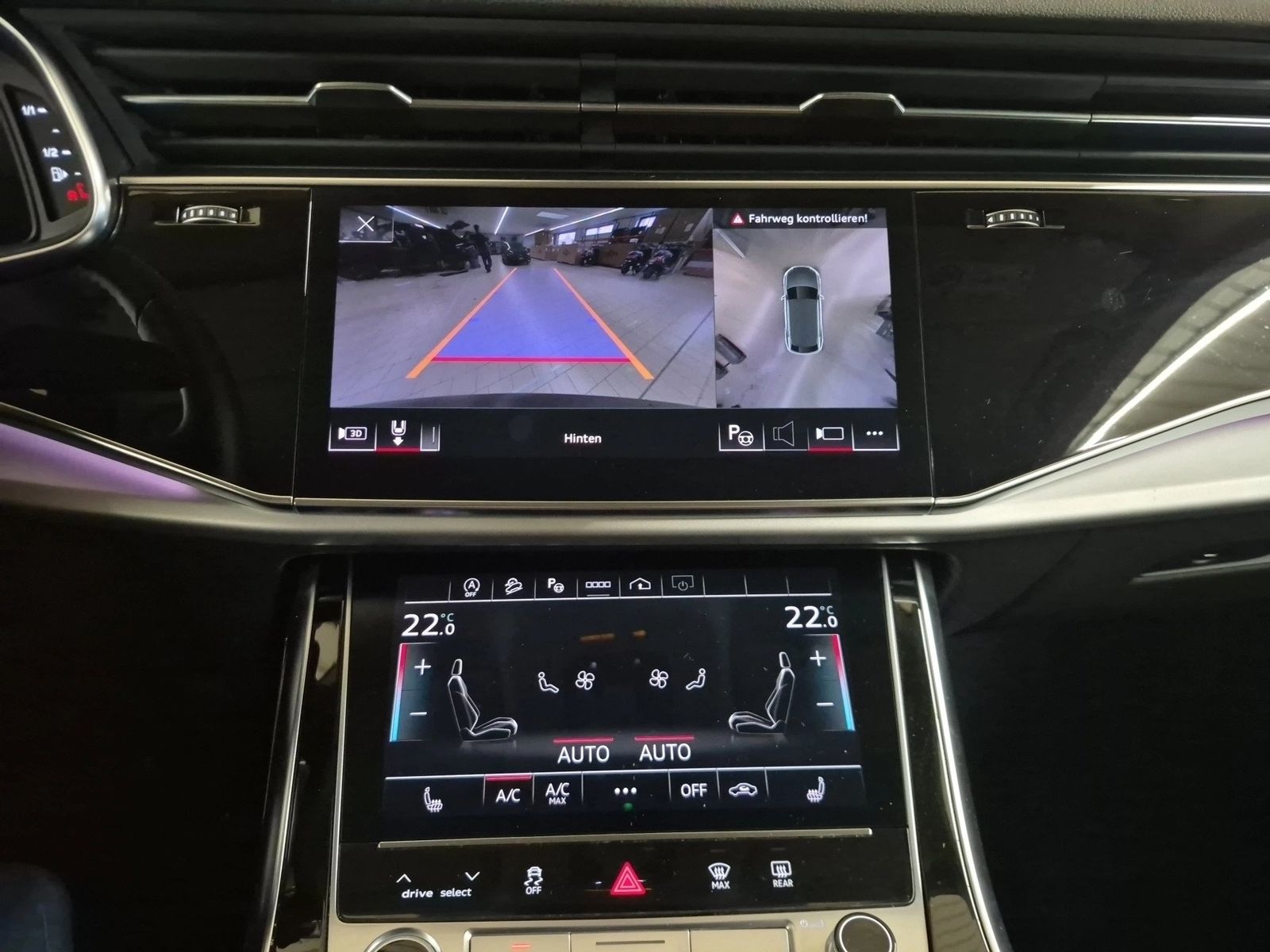 Fahrzeug autohaus mense Fahrzeugabbildung Audi Q8 55 TFSI quattro tiptronic Luft 4xSHZG ACC LED