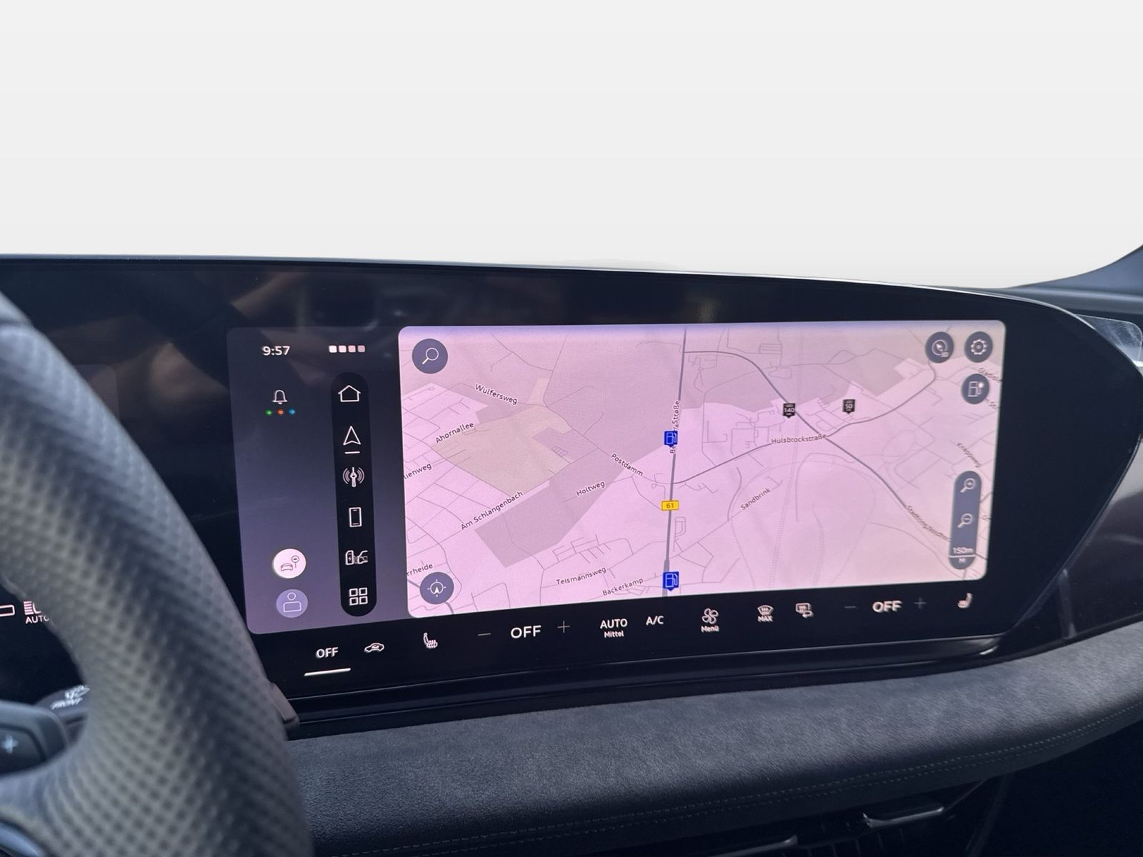 Fahrzeugabbildung Audi A6 Avant e-tron quattro 315 kW Matrix - mit KI generiert/bearbeitet