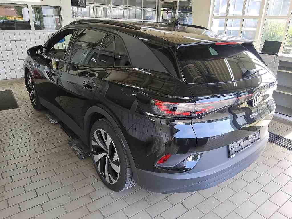 Fahrzeug autohaus mense Fahrzeugabbildung Volkswagen ID.4 Pro Performance IQ.Light Matrix CarPlay AHK