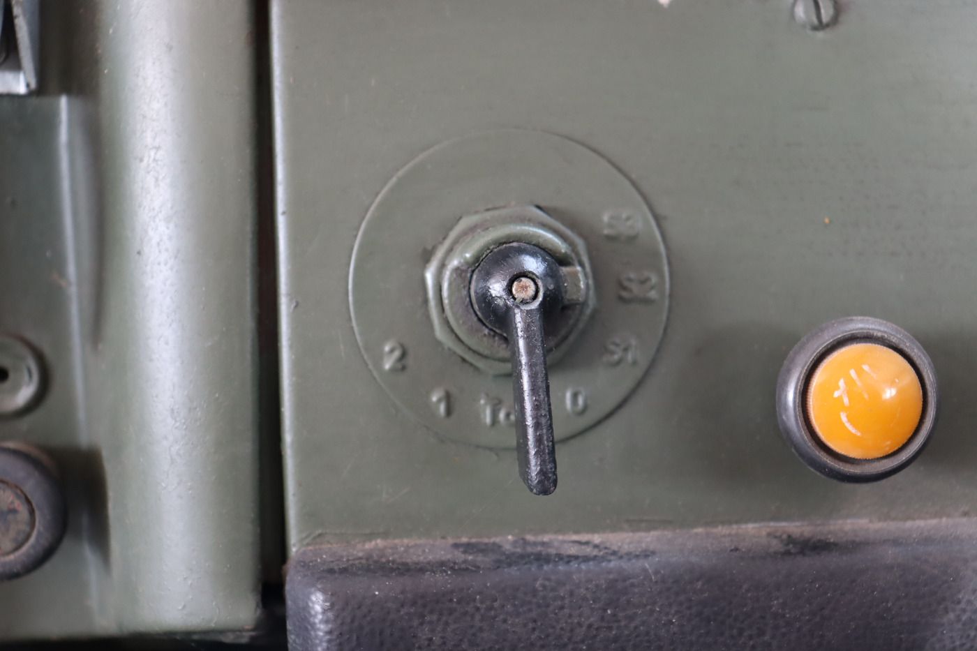 Fahrzeug autohaus mense Fahrzeugabbildung Volkswagen Kübelwagen Typ 181