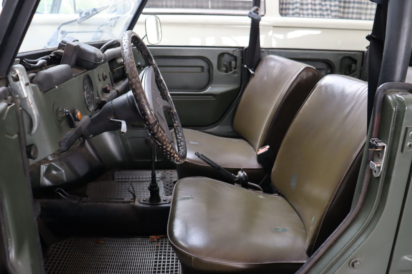 Fahrzeug autohaus mense Fahrzeugabbildung Volkswagen Kübelwagen Typ 181