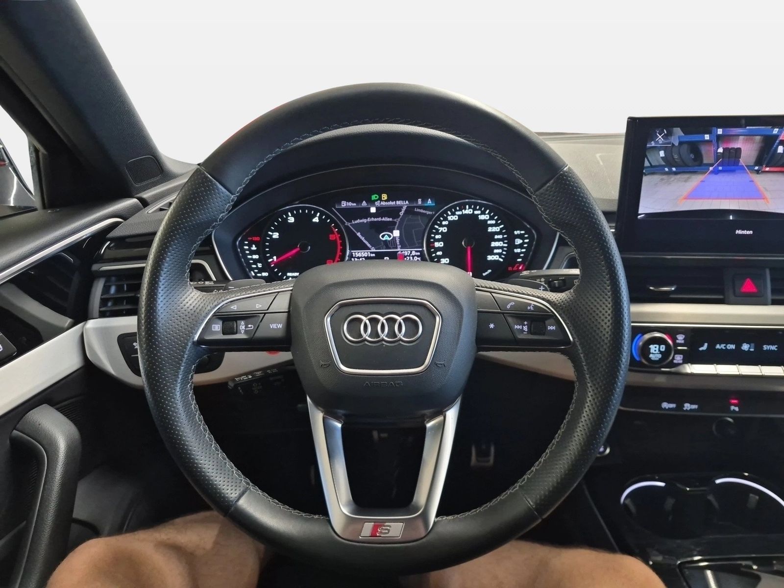 Fahrzeugabbildung Audi A4 Avant 35 TDI S tronic S line ACC Navi Kamera - mit KI generiert/bearbeitet