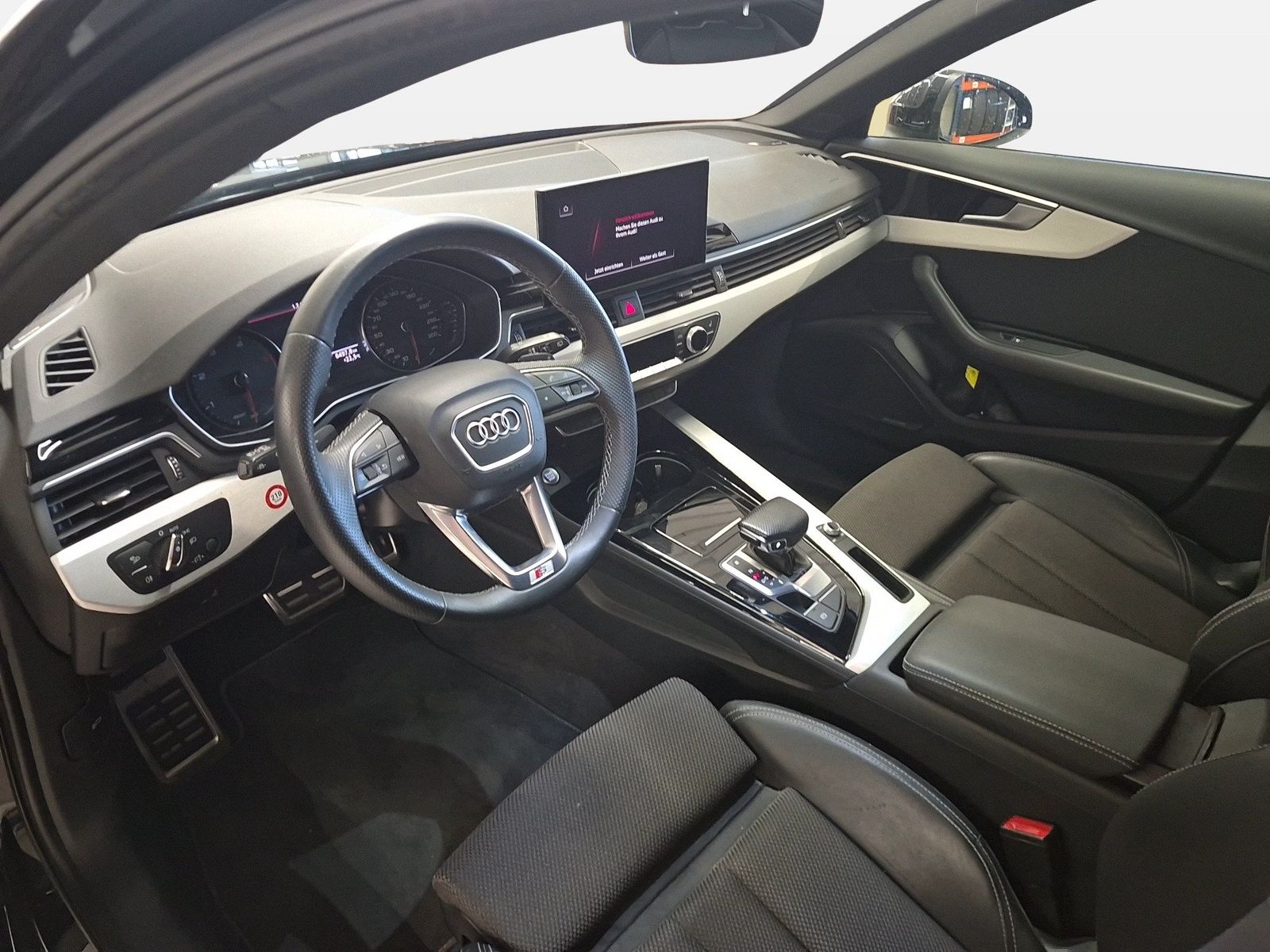 Fahrzeugabbildung Audi A4 Avant 35 TDI S tronic S line ACC Navi Kamera - mit KI generiert/bearbeitet