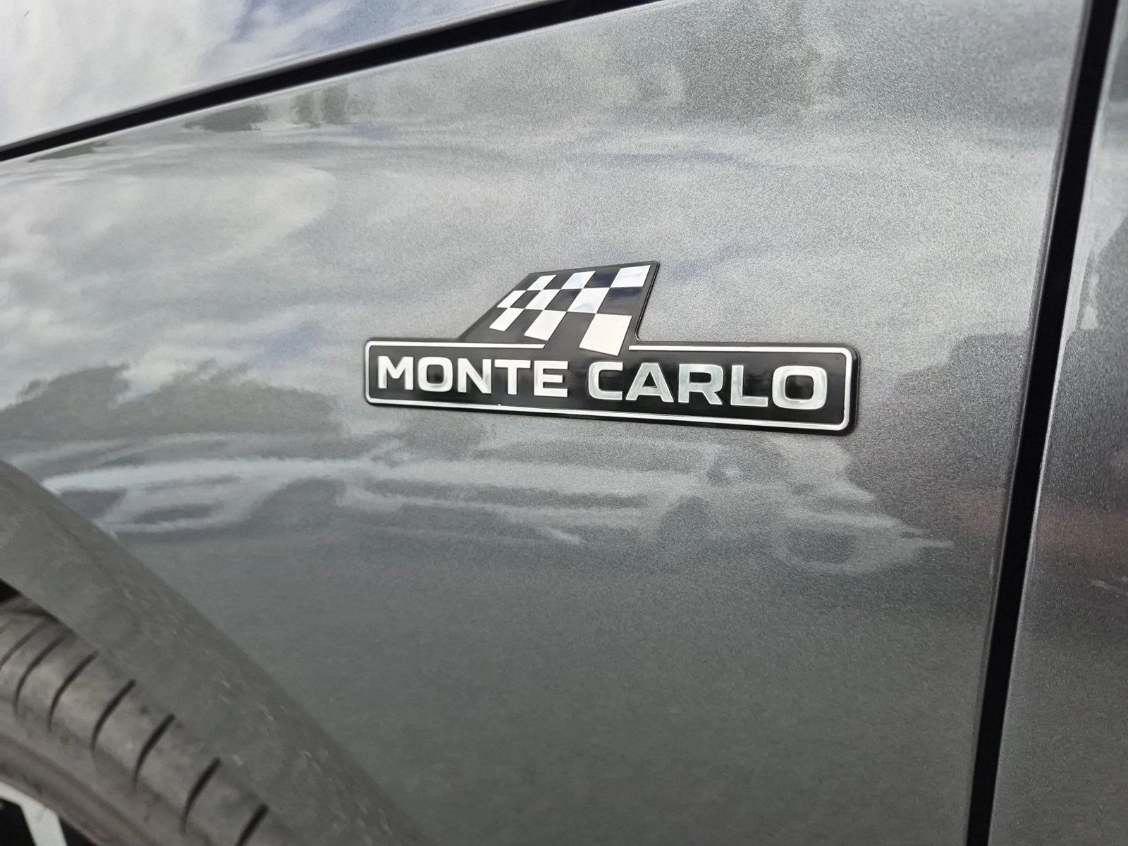 Fahrzeugabbildung SKODA Kamiq Monte Carlo 1.5l TSI 110kW 7-Gang-DSG Matr - mit KI generiert/bearbeitet