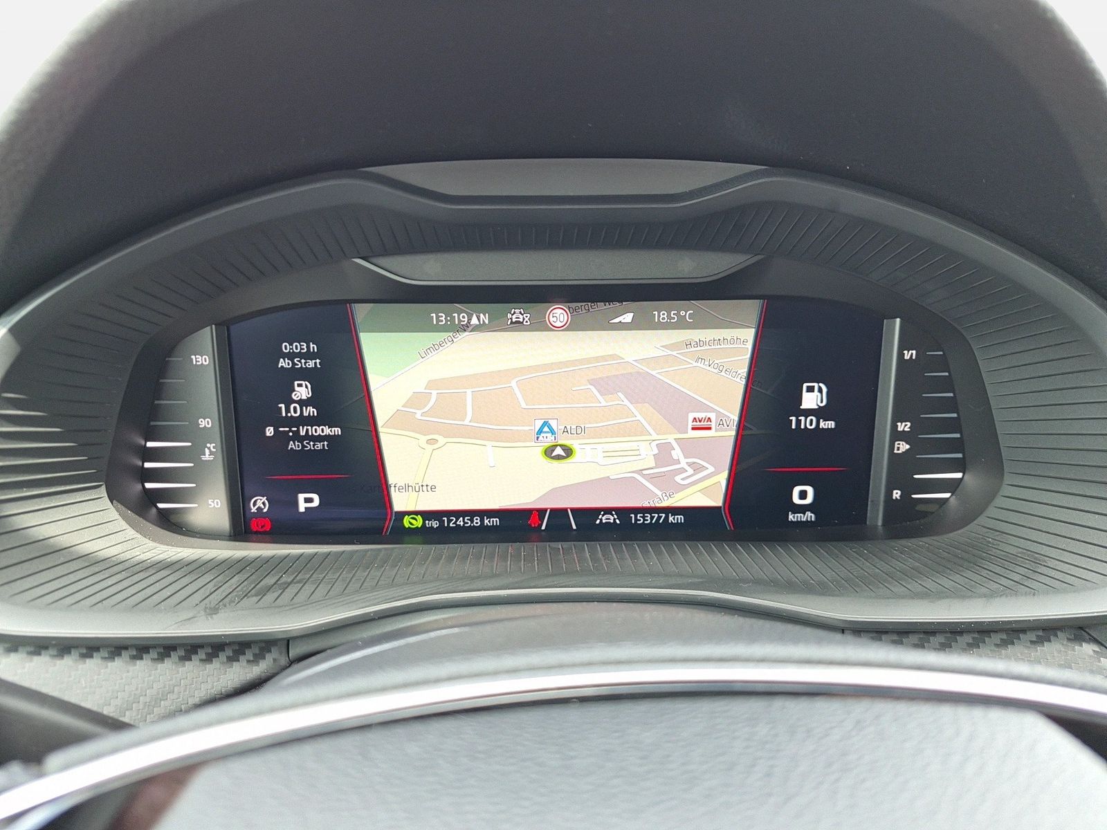Fahrzeugabbildung SKODA Kamiq Monte Carlo 1.5l TSI 110kW 7-Gang-DSG Matr - mit KI generiert/bearbeitet