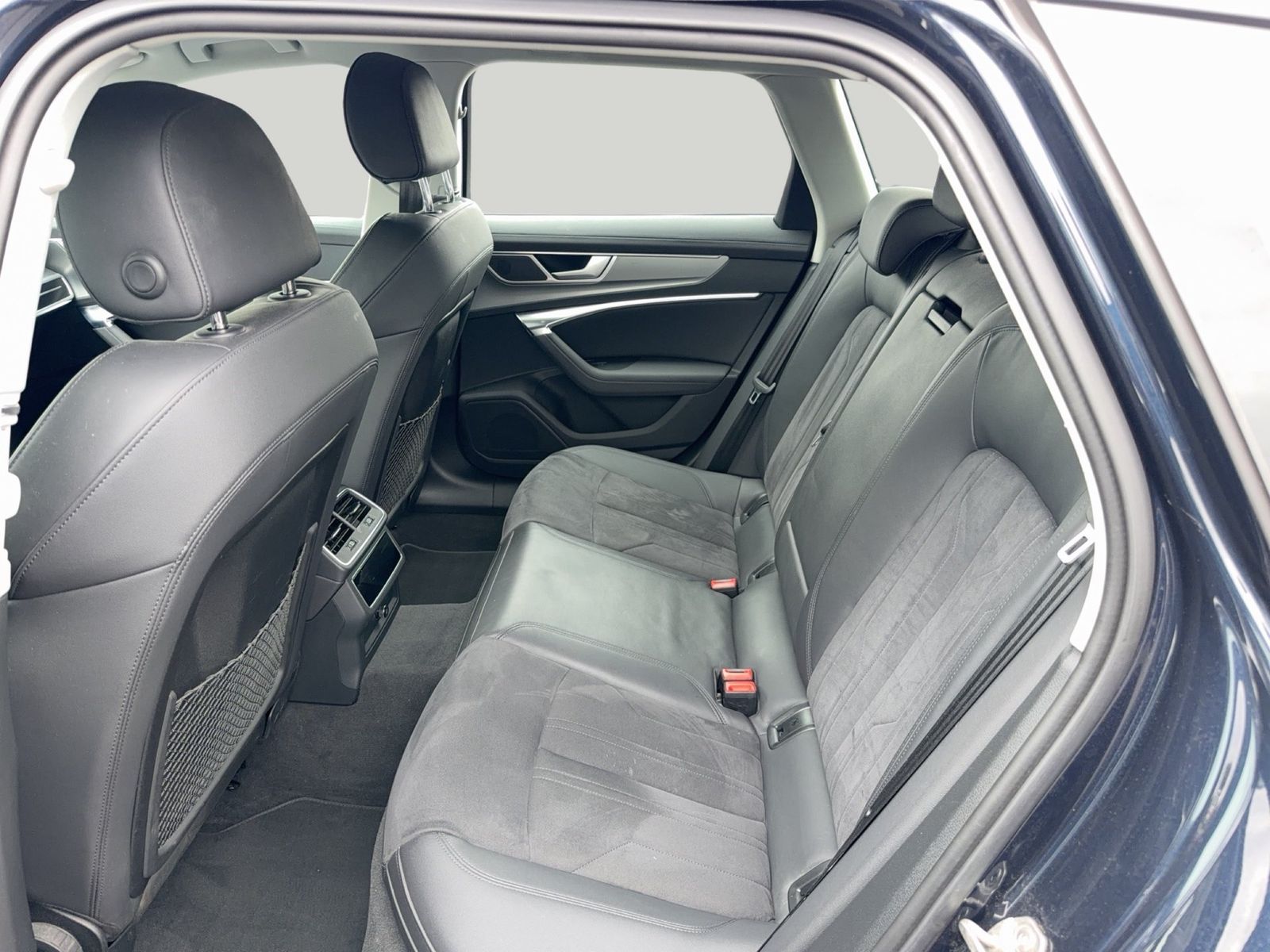 Fahrzeug autohaus mense Fahrzeugabbildung Audi A6 allroad 55 TDI quattro tiptronic AHK Luft ACC - mit KI generiert/bearbeitet
