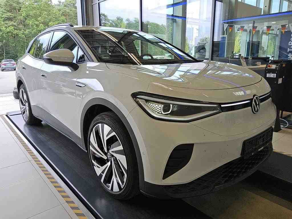 Fahrzeug autohaus mense Fahrzeugabbildung Volkswagen ID.4 Pro Performance IQ.Light Matrix CarPlay AHK