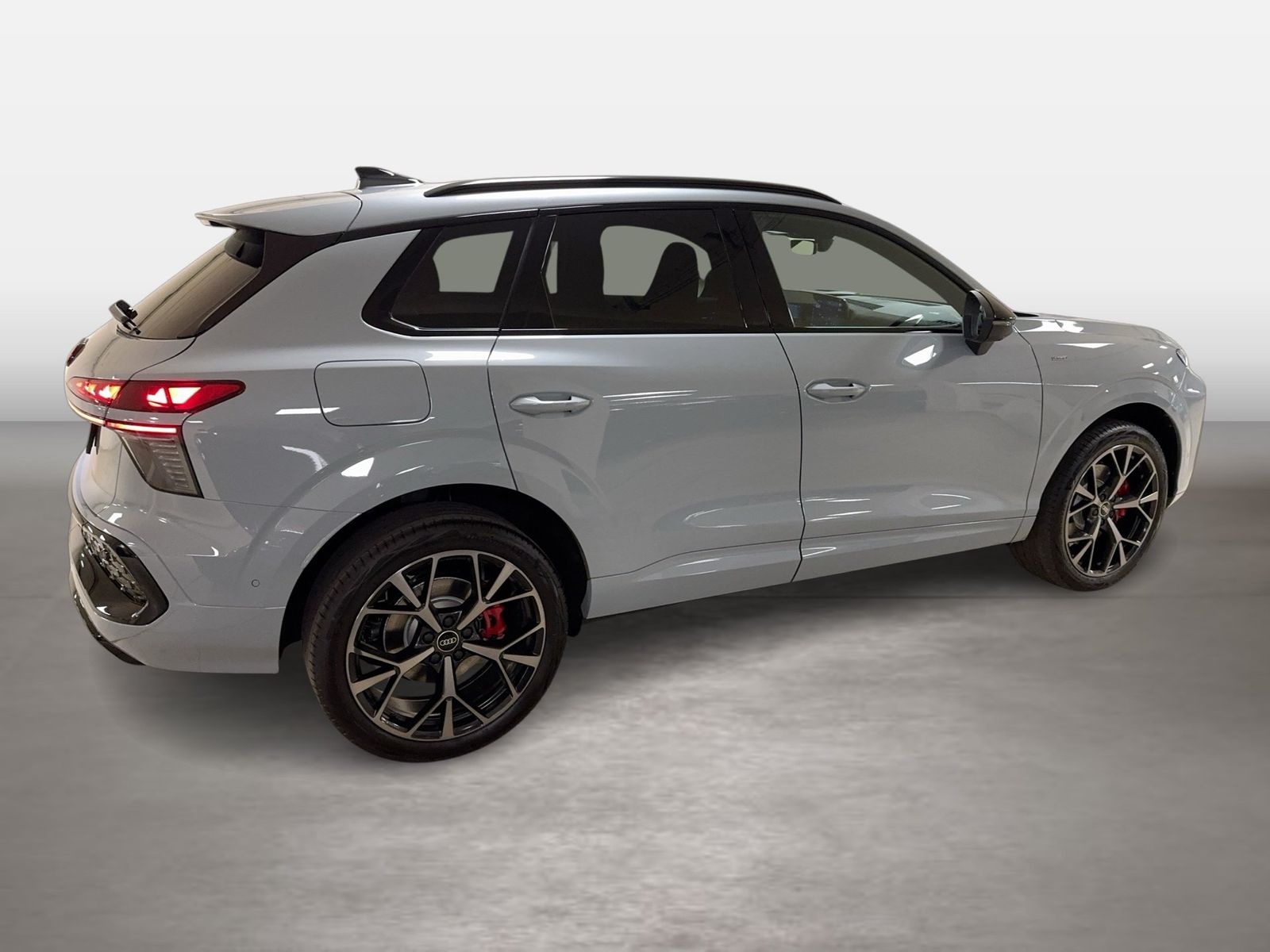 Fahrzeugabbildung Audi Q3 SUV e-hybrid 200 kW S tronic Matrix CarPlay S