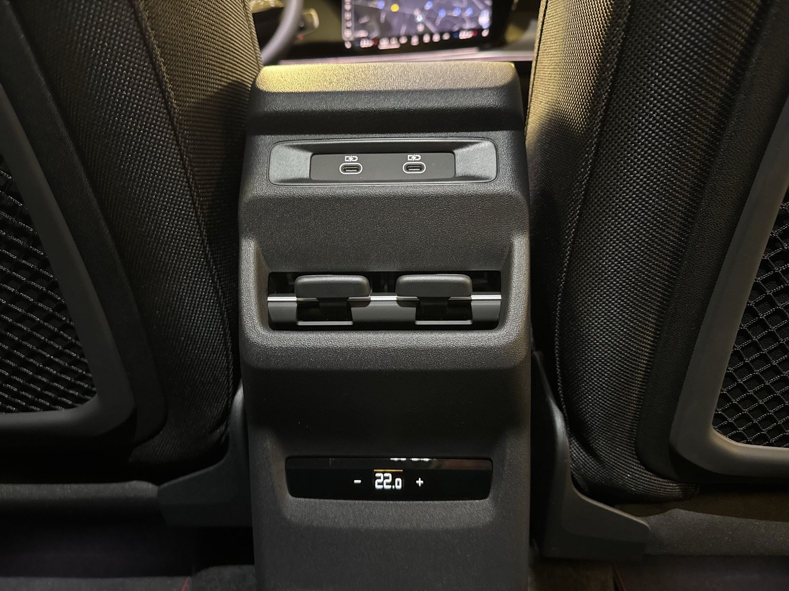 Fahrzeugabbildung Audi Q3 SUV e-hybrid 200 kW S tronic Matrix CarPlay S