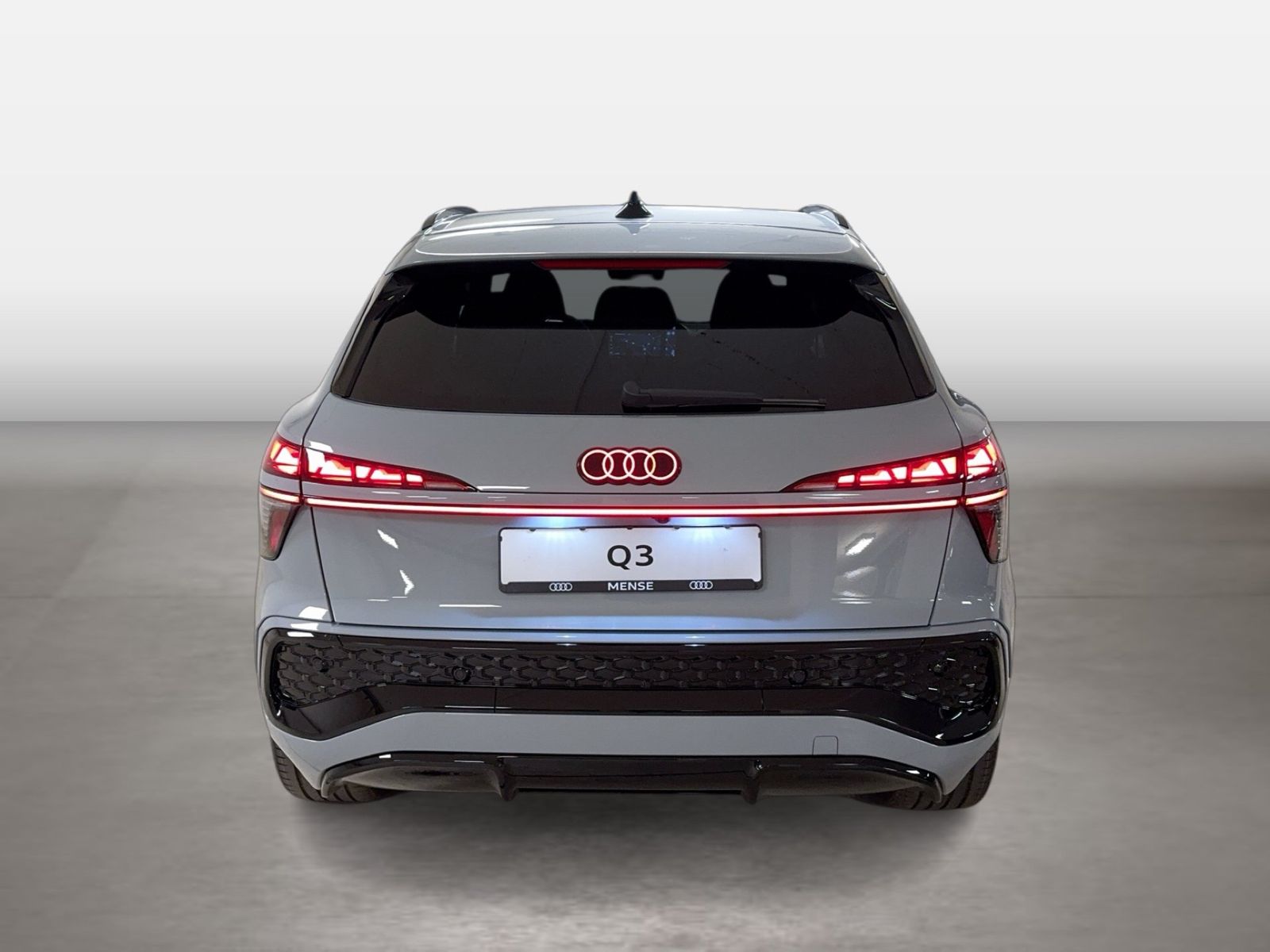 Fahrzeugabbildung Audi Q3 SUV e-hybrid 200 kW S tronic Matrix CarPlay S