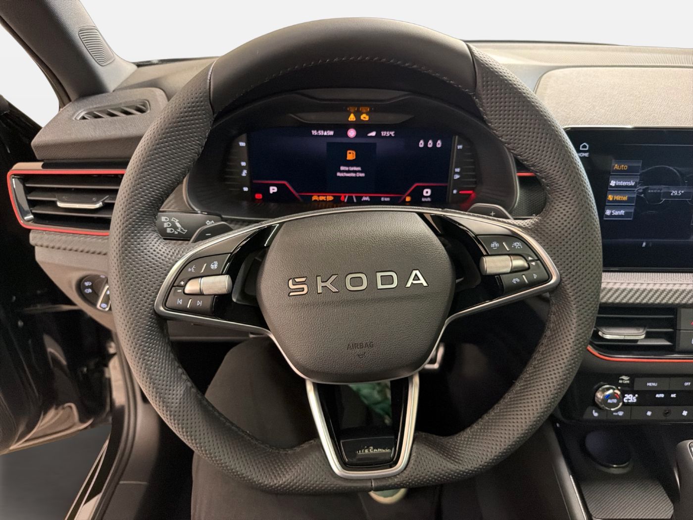 Fahrzeugabbildung SKODA Kamiq 1.5 TSI Monte Carlo Matrix AHK Pano SD ACC - mit KI generiert/bearbeitet