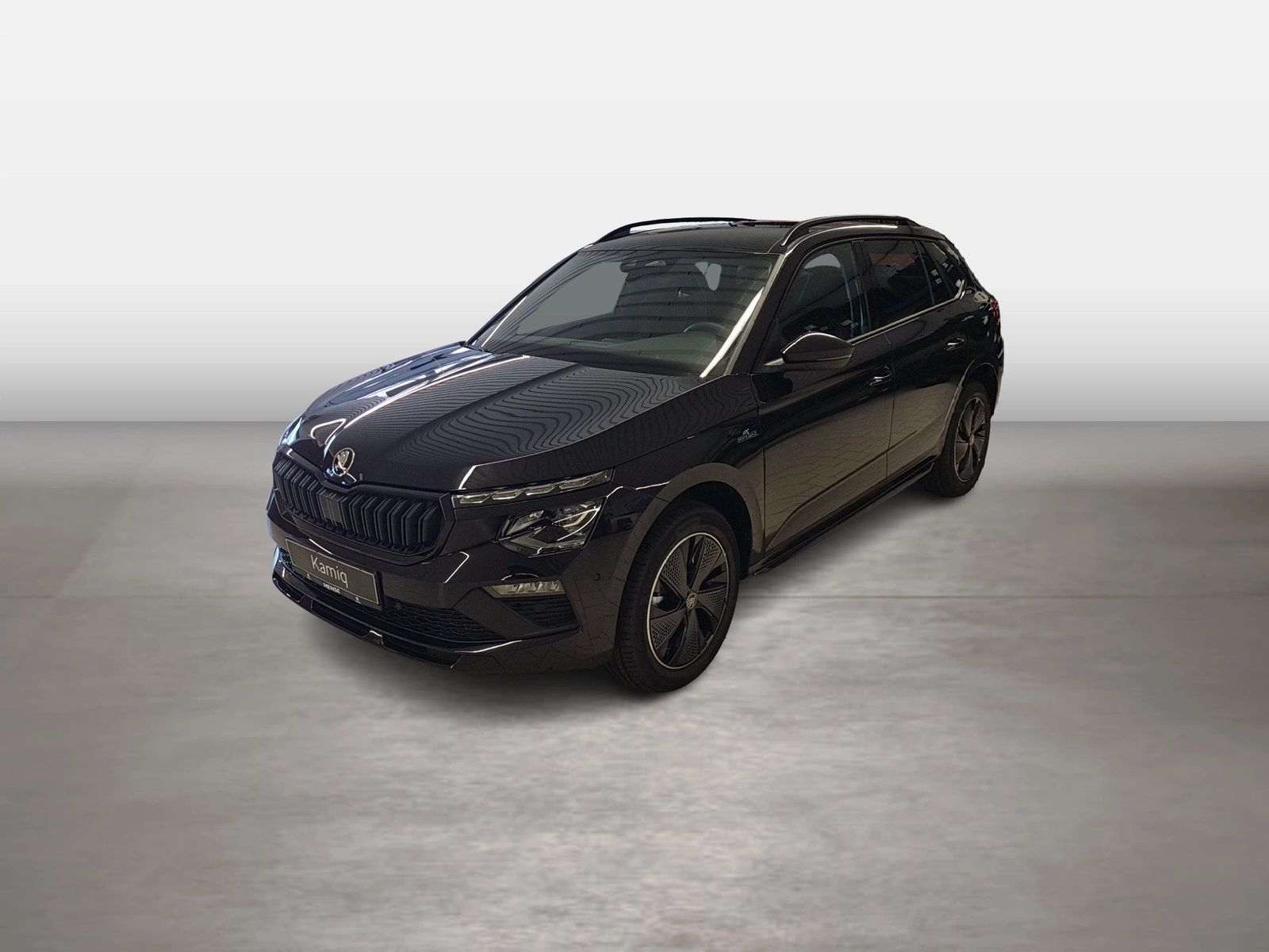 Fahrzeug autohaus mense Fahrzeugabbildung SKODA Kamiq 1.5 TSI Monte Carlo Matrix Pano SD LED PDC - mit KI generiert/bearbeitet