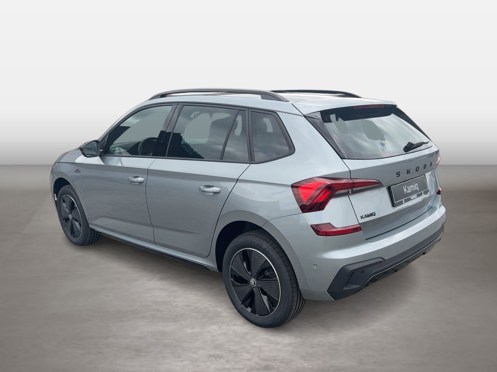 Fahrzeug autohaus mense Fahrzeugabbildung SKODA Kamiq 1.5 TSI Monte Carlo Matrix AHK Pano SD ACC - mit KI generiert/bearbeitet