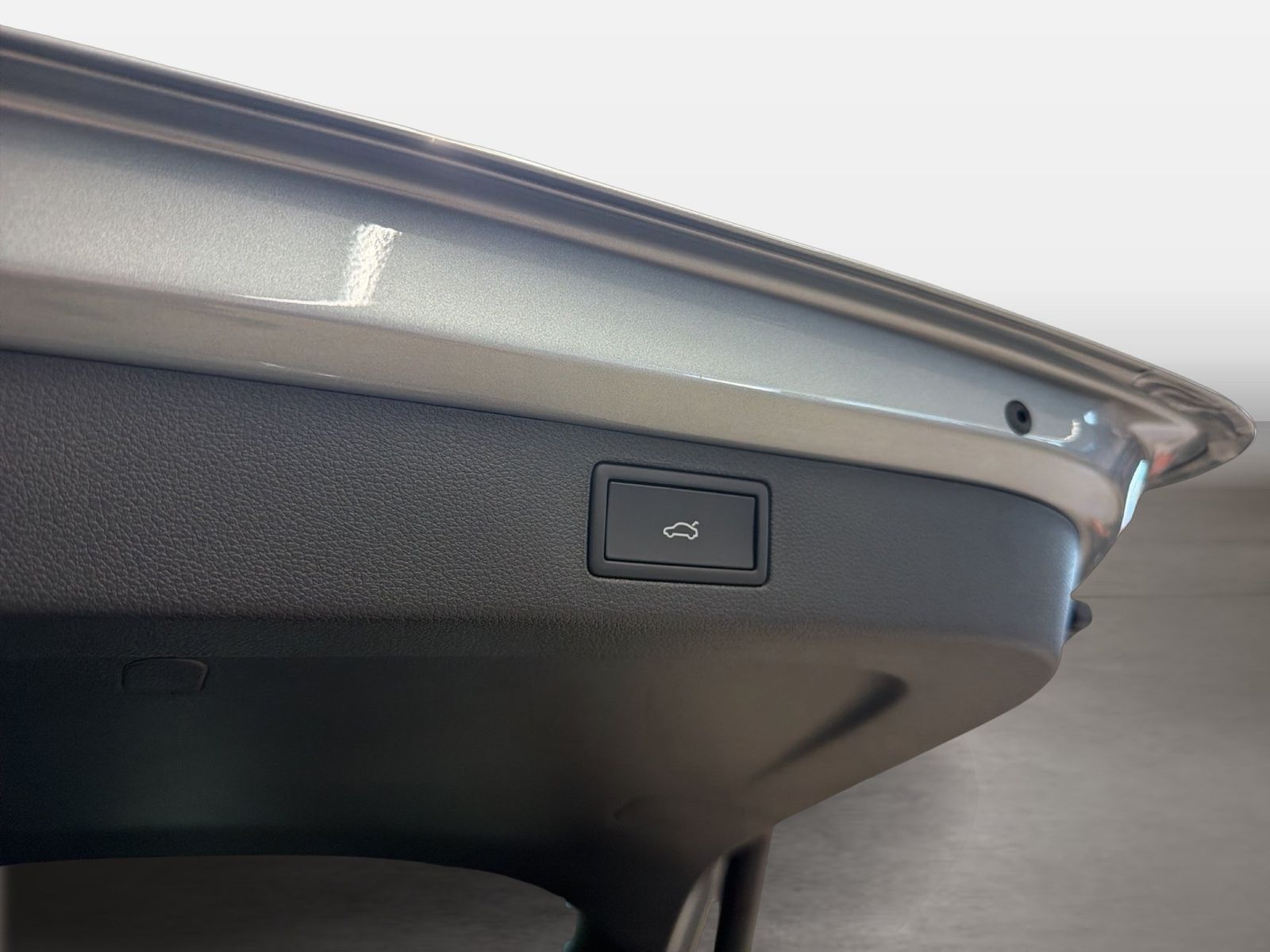 Fahrzeug autohaus mense Fahrzeugabbildung SKODA Kamiq 1.5 TSI Monte Carlo Matrix AHK Pano SD ACC