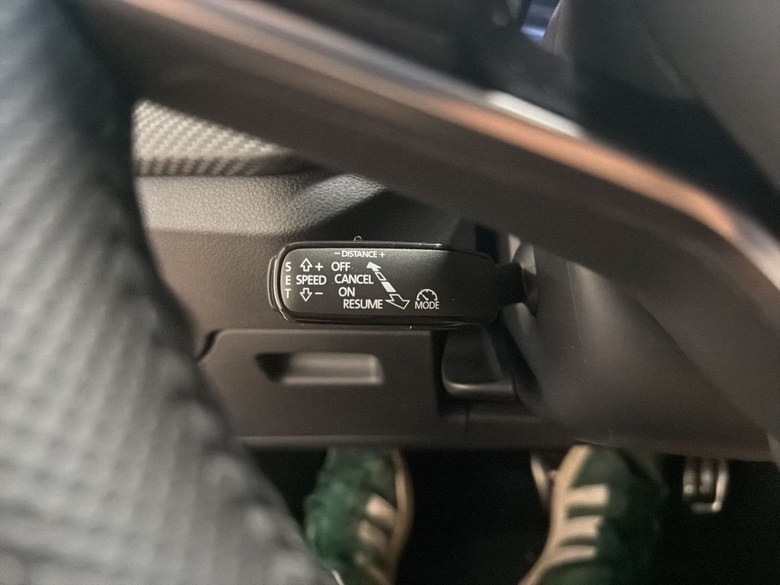 Fahrzeug autohaus mense Fahrzeugabbildung SKODA Kamiq 1.5 TSI Monte Carlo Matrix AHK Pano SD ACC