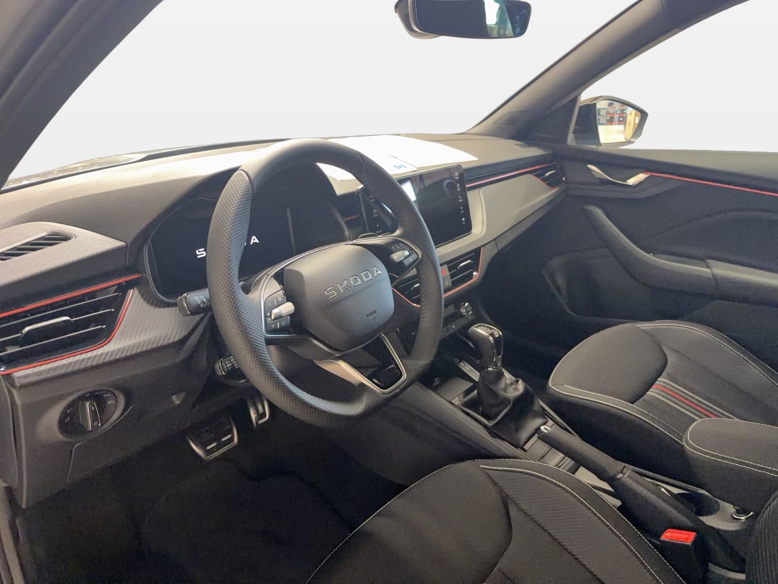 Fahrzeug autohaus mense Fahrzeugabbildung SKODA Kamiq 1.5 TSI Monte Carlo Matrix AHK Pano SD ACC