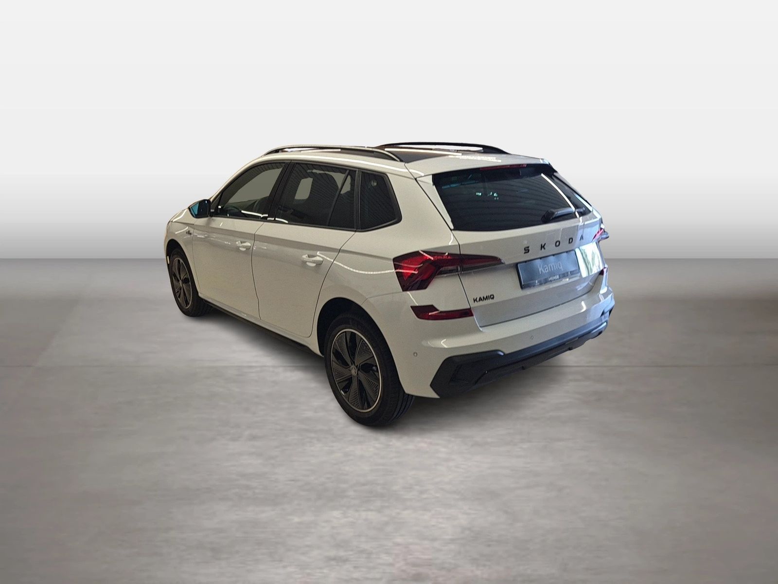Fahrzeugabbildung SKODA Kamiq 1.5 TSI Monte Carlo Matrix AHK Pano SD ACC - mit KI generiert/bearbeitet