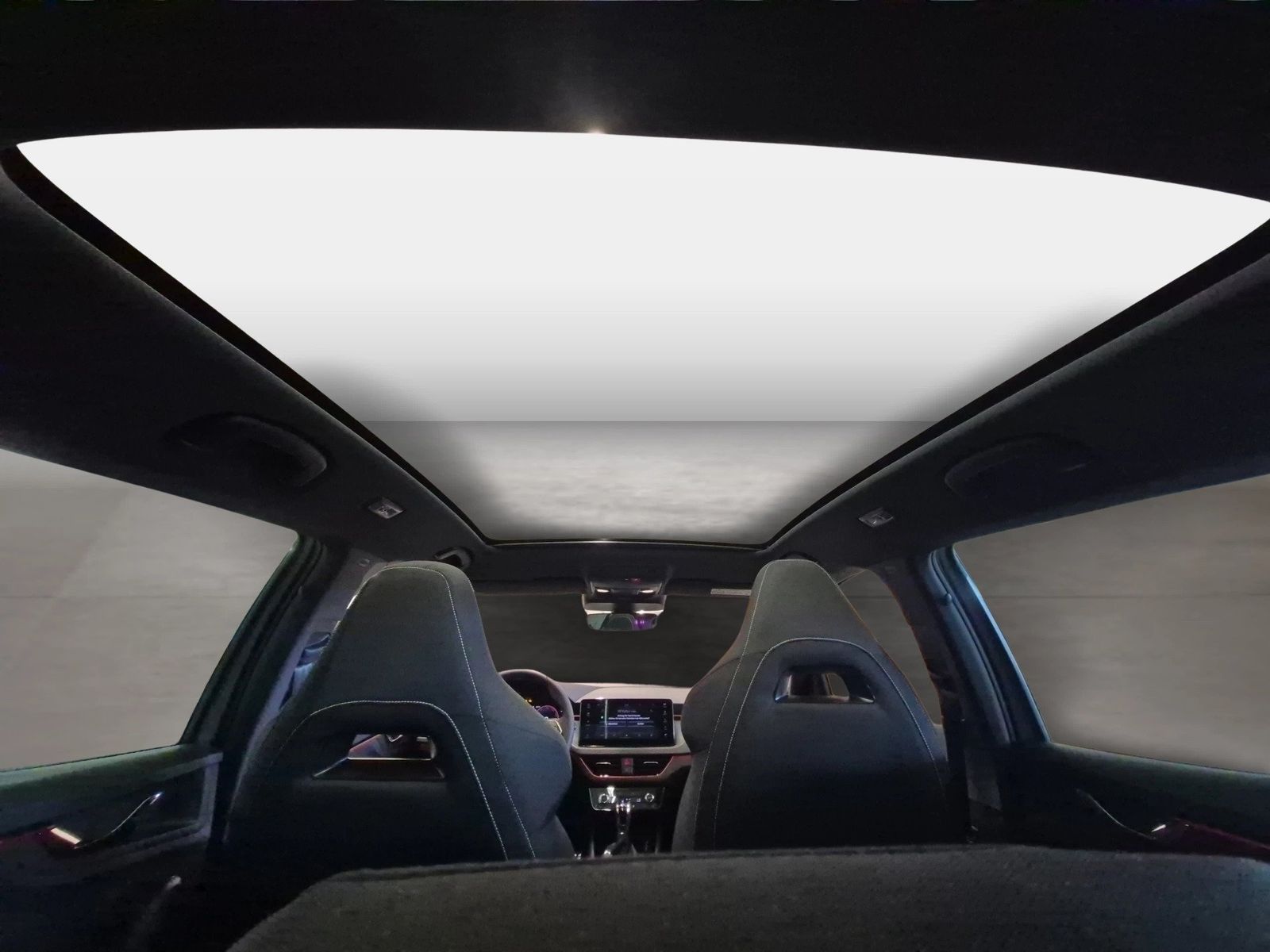 Fahrzeug autohaus mense Fahrzeugabbildung SKODA Kamiq 1.5 TSI Monte Carlo Matrix AHK Pano SD ACC