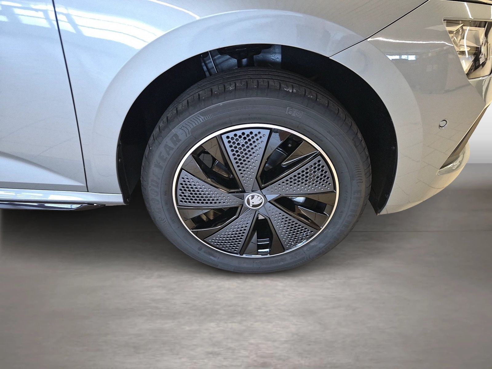 Fahrzeug autohaus mense Fahrzeugabbildung SKODA Kamiq 1.5 TSI Monte Carlo Matrix AHK Pano SD ACC