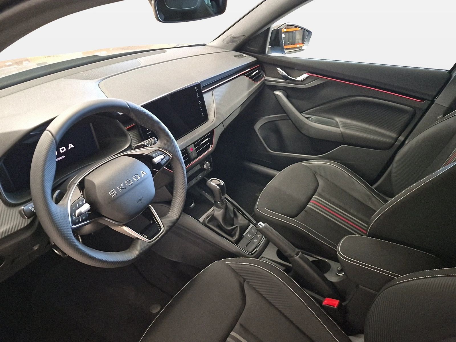 Fahrzeug autohaus mense Fahrzeugabbildung SKODA Kamiq 1.5 TSI Monte Carlo Matrix AHK Pano SD ACC