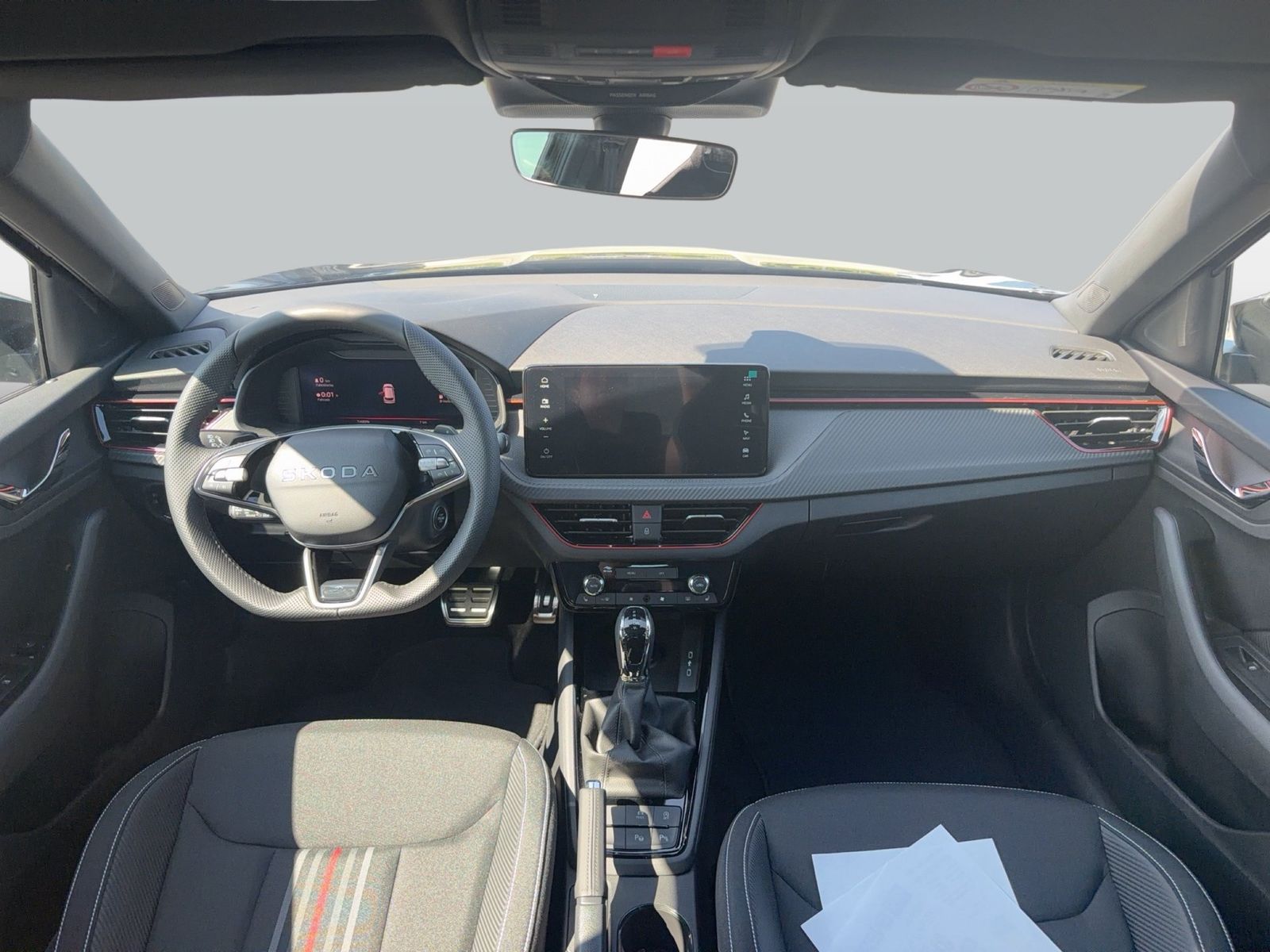 Fahrzeug autohaus mense Fahrzeugabbildung SKODA Kamiq 1.5 TSI Monte Carlo Matrix AHK Pano SD ACC