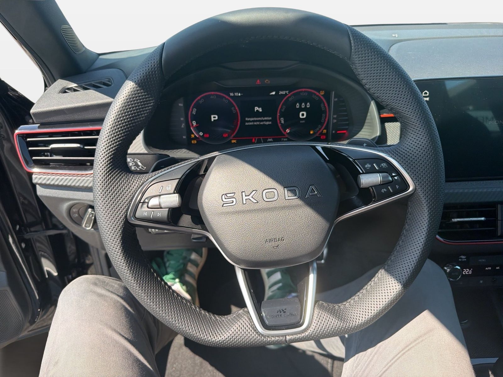 Fahrzeug autohaus mense Fahrzeugabbildung SKODA Kamiq 1.5 TSI Monte Carlo Matrix AHK Pano SD ACC