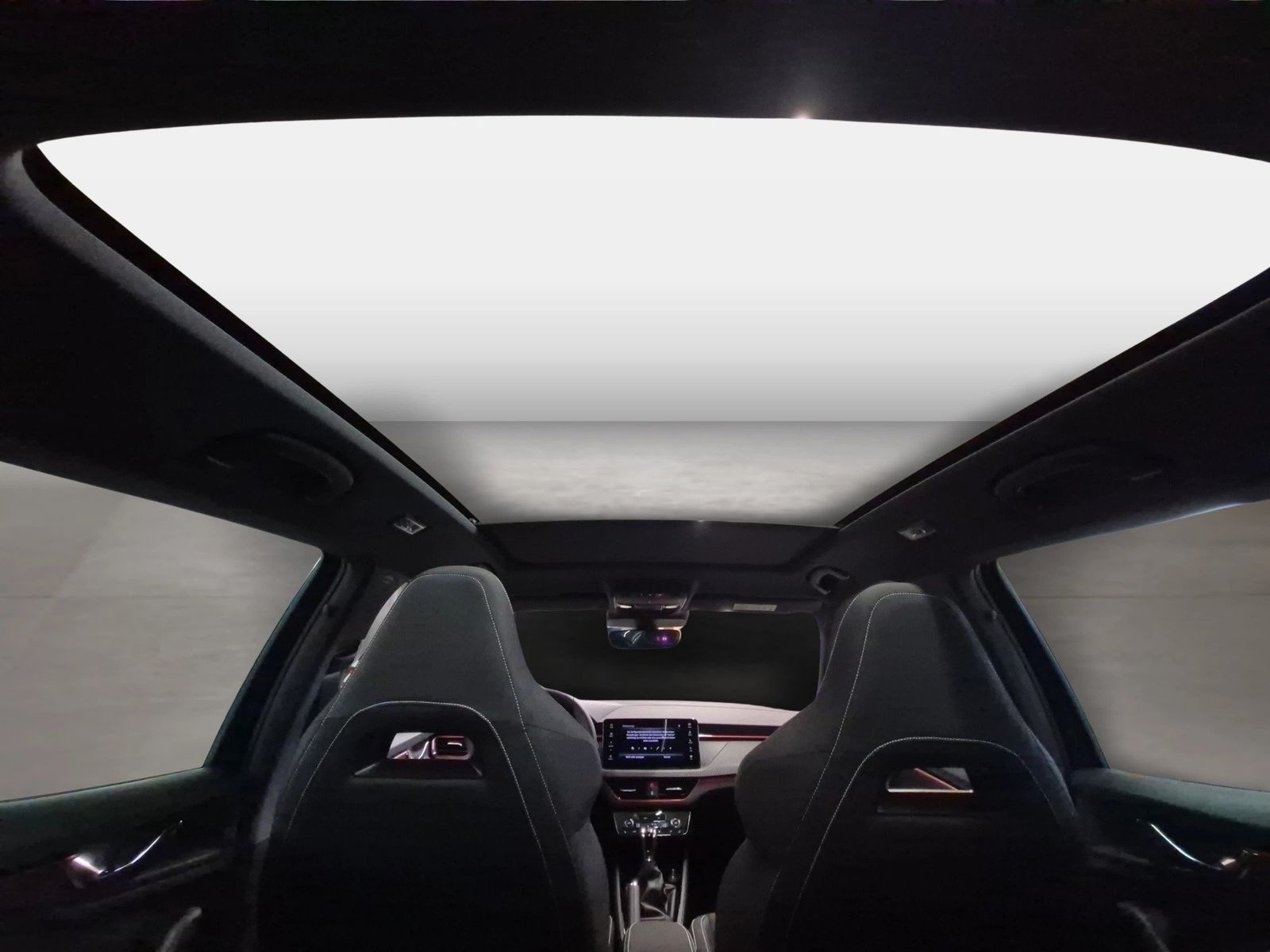 Fahrzeugabbildung SKODA Kamiq 1.5 TSI Monte Carlo Matrix AHK Pano SD ACC - mit KI generiert/bearbeitet