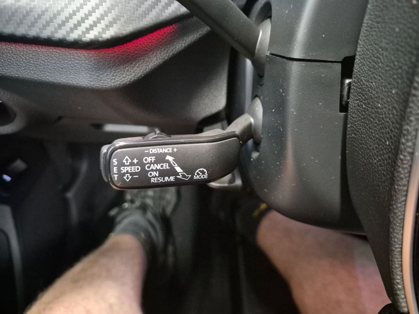 Fahrzeugabbildung SKODA Kamiq 1.5 TSI Monte Carlo Matrix AHK Pano SD ACC - mit KI generiert/bearbeitet