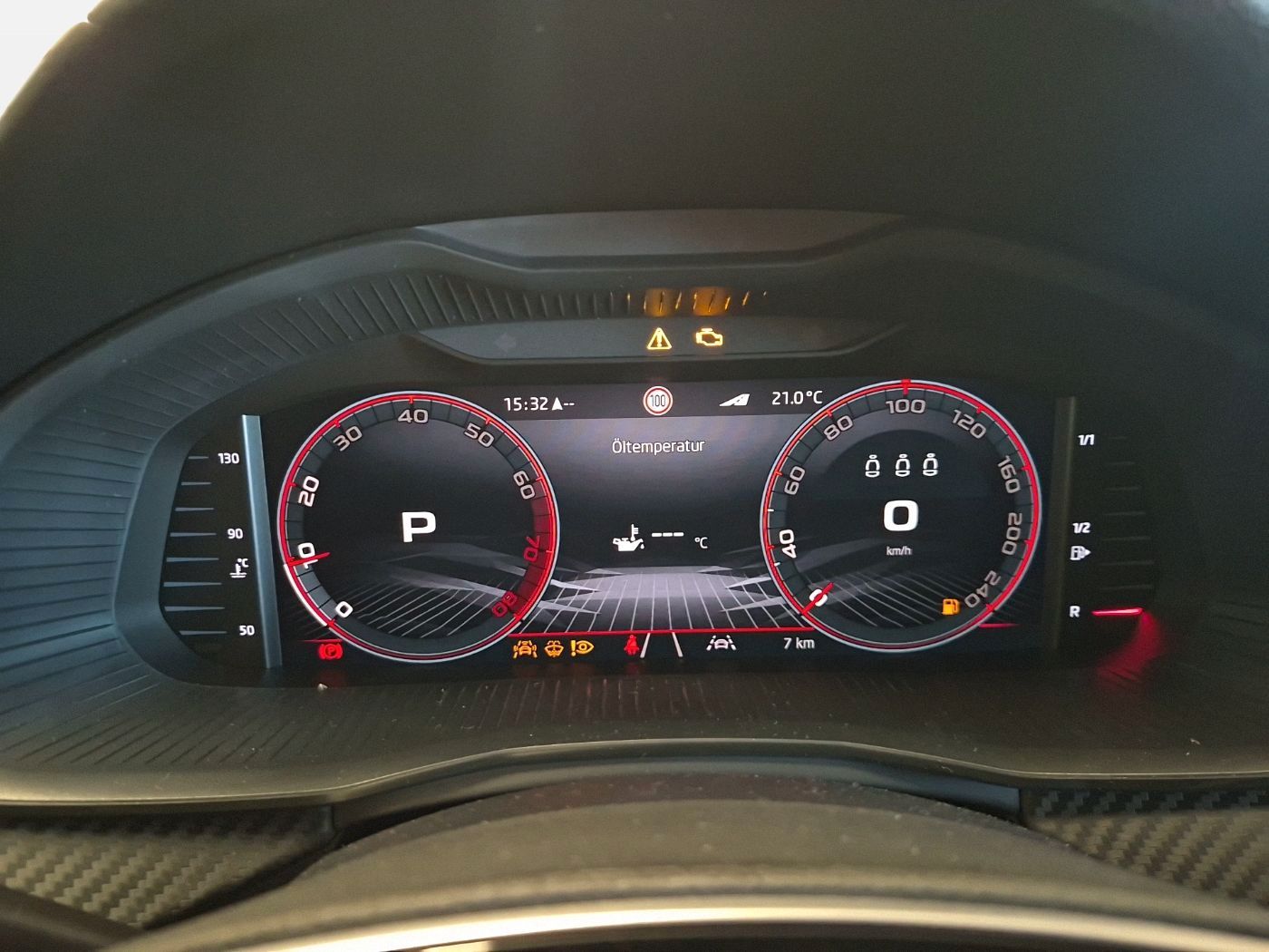 Fahrzeugabbildung SKODA Kamiq 1.5 TSI Monte Carlo Matrix AHK Pano SD ACC - mit KI generiert/bearbeitet