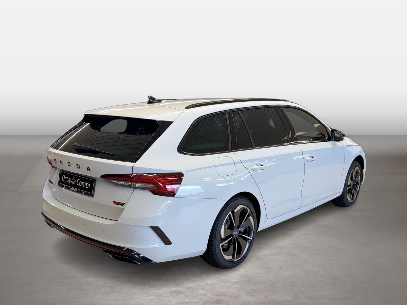 Fahrzeugabbildung SKODA Octavia Combi 2.0 TSI W RS Matrix AHK ACC LED