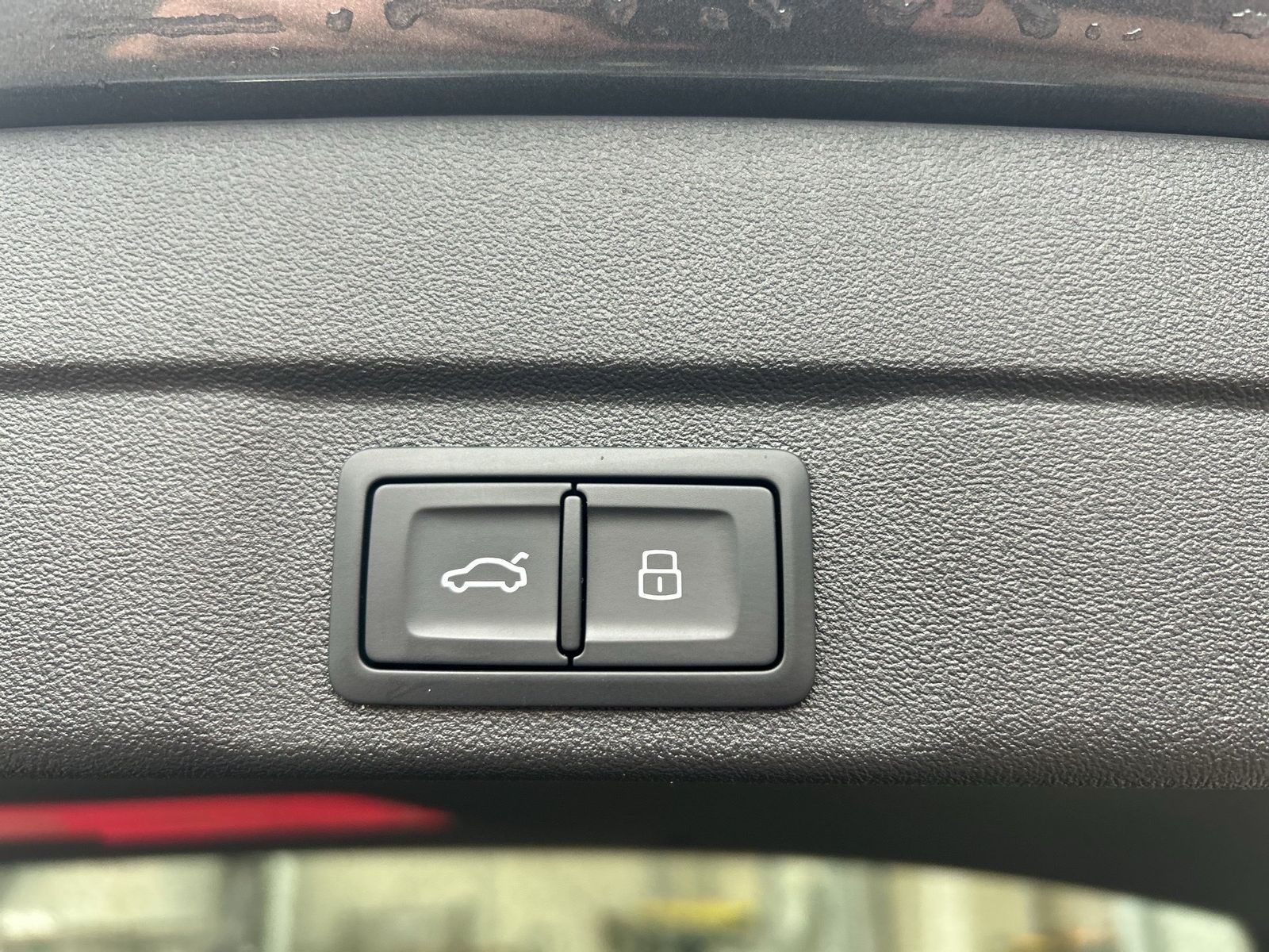 Fahrzeug autohaus mense Fahrzeugabbildung Audi A6 Avant TDI quattro 220 kW S tronic Matrix SD - mit KI generiert/bearbeitet