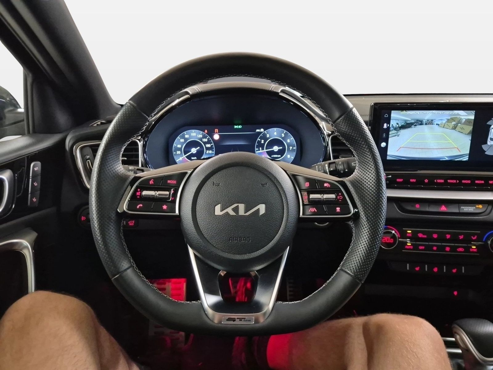 Fahrzeugabbildung Kia X-cee'd GT Line 1.5 T-GDI 118kW 7-Gang-Automatik - mit KI generiert/bearbeitet