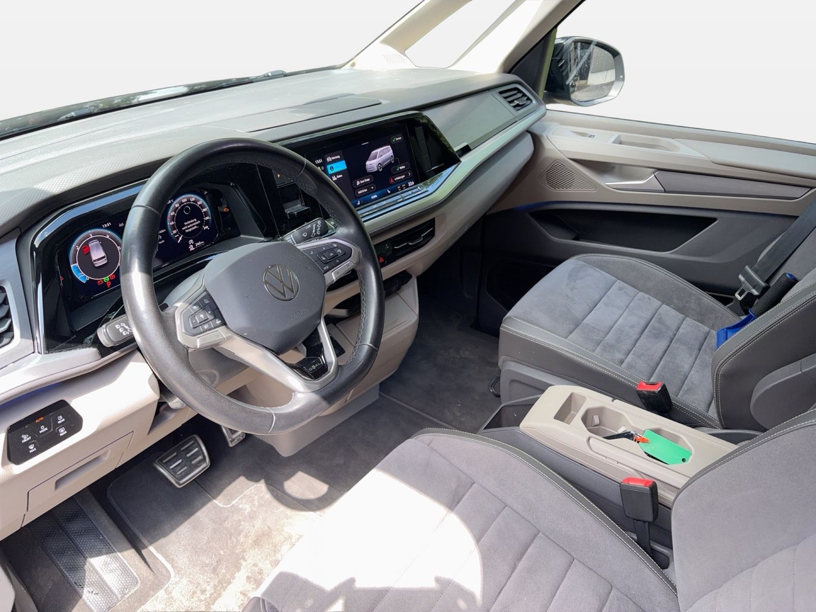 Fahrzeug autohaus mense Fahrzeugabbildung Volkswagen Multivan GOAL 2.0 l TDI 110 kW DSG LÜ Goal ACC - mit KI generiert/bearbeitet