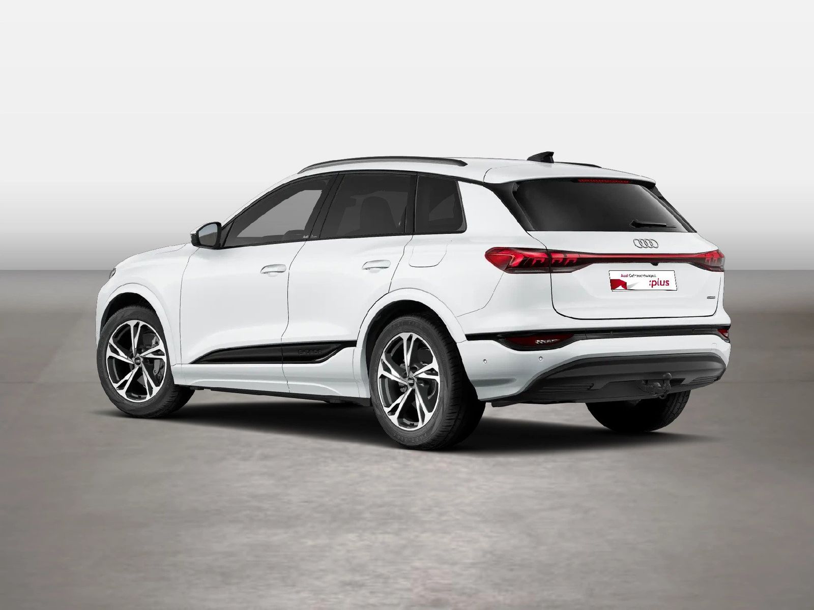 Fahrzeug autohaus mense Fahrzeugabbildung Audi Q6 e-tron quattro 285 kW S-Line B&O AHK HUD Luft