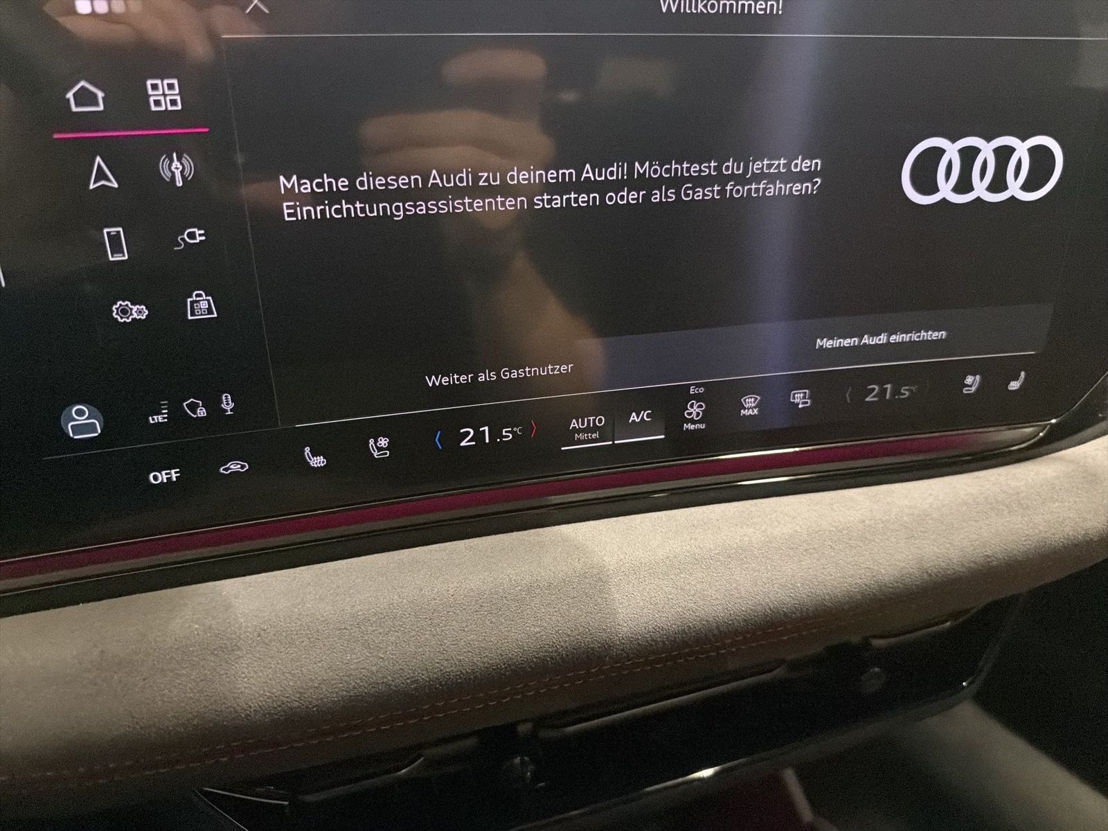 Fahrzeug autohaus mense Fahrzeugabbildung Audi A6 Sportback e-tron quattro B&O AHK HUD Luft ACC - mit KI generiert/bearbeitet
