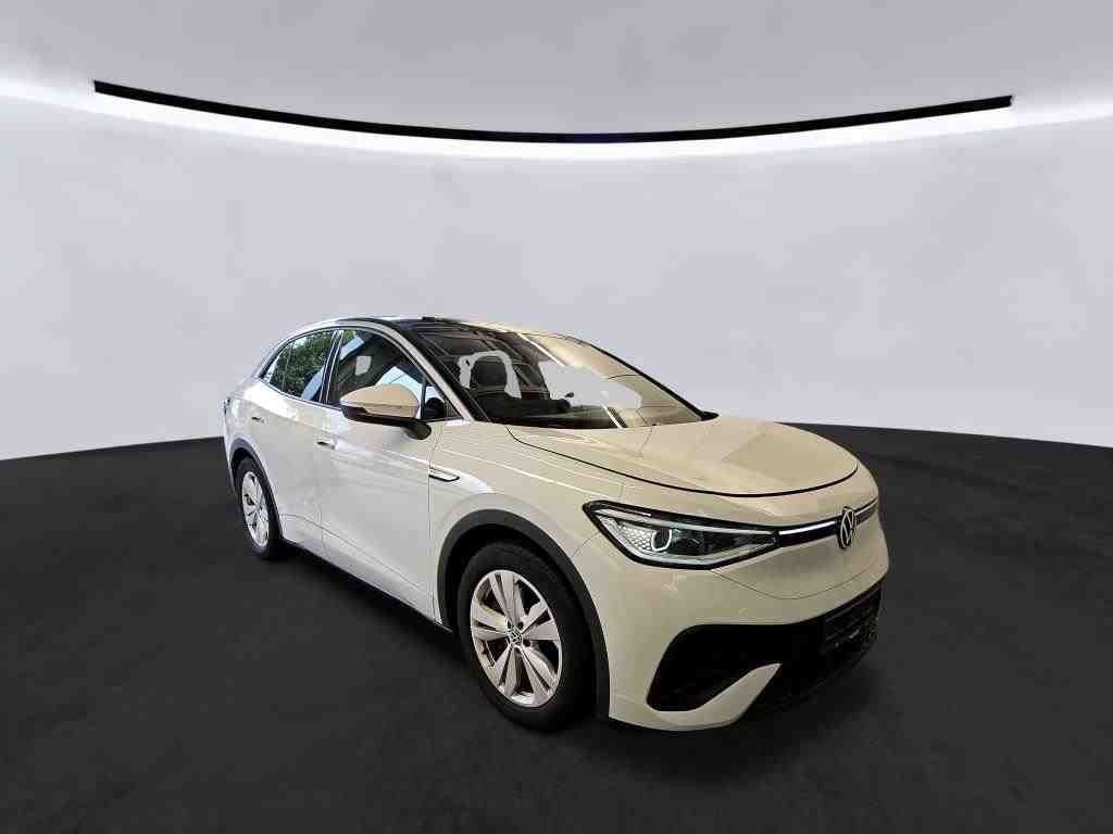 Fahrzeugabbildung Volkswagen ID.5 Pro Performance IQ.Light Matrix CarPlay AHK