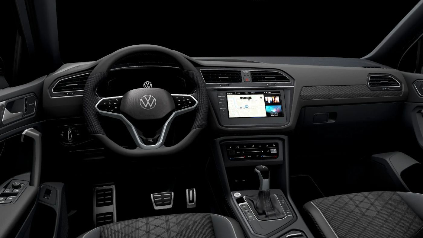 Fahrzeugabbildung Volkswagen Tiguan 2.0 TDI DSG R-Line IQ.Light Matrix SD