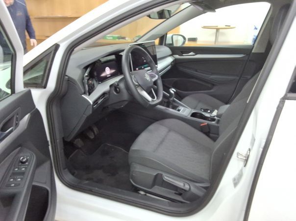 Fahrzeug autohaus mense Fahrzeugabbildung Volkswagen Golf VIII 1.5 TSI Life IQ.Light Matrix CarPlay