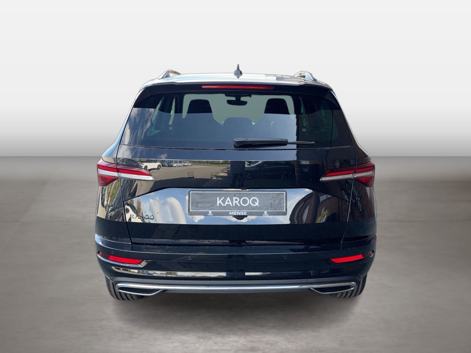 Fahrzeug autohaus mense Fahrzeugabbildung SKODA Karoq 1.5 TSI ACT Sportline Matrix AHK 4xSHZG LM - mit KI generiert/bearbeitet