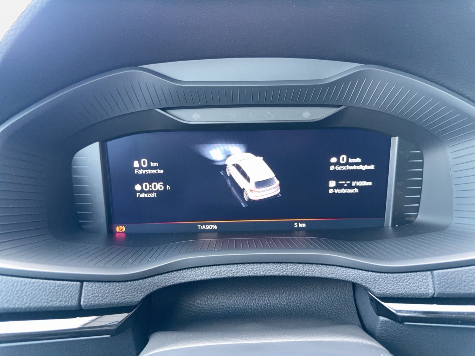 Fahrzeug autohaus mense Fahrzeugabbildung SKODA Karoq 1.5 TSI ACT Sportline Matrix AHK 4xSHZG LM - mit KI generiert/bearbeitet