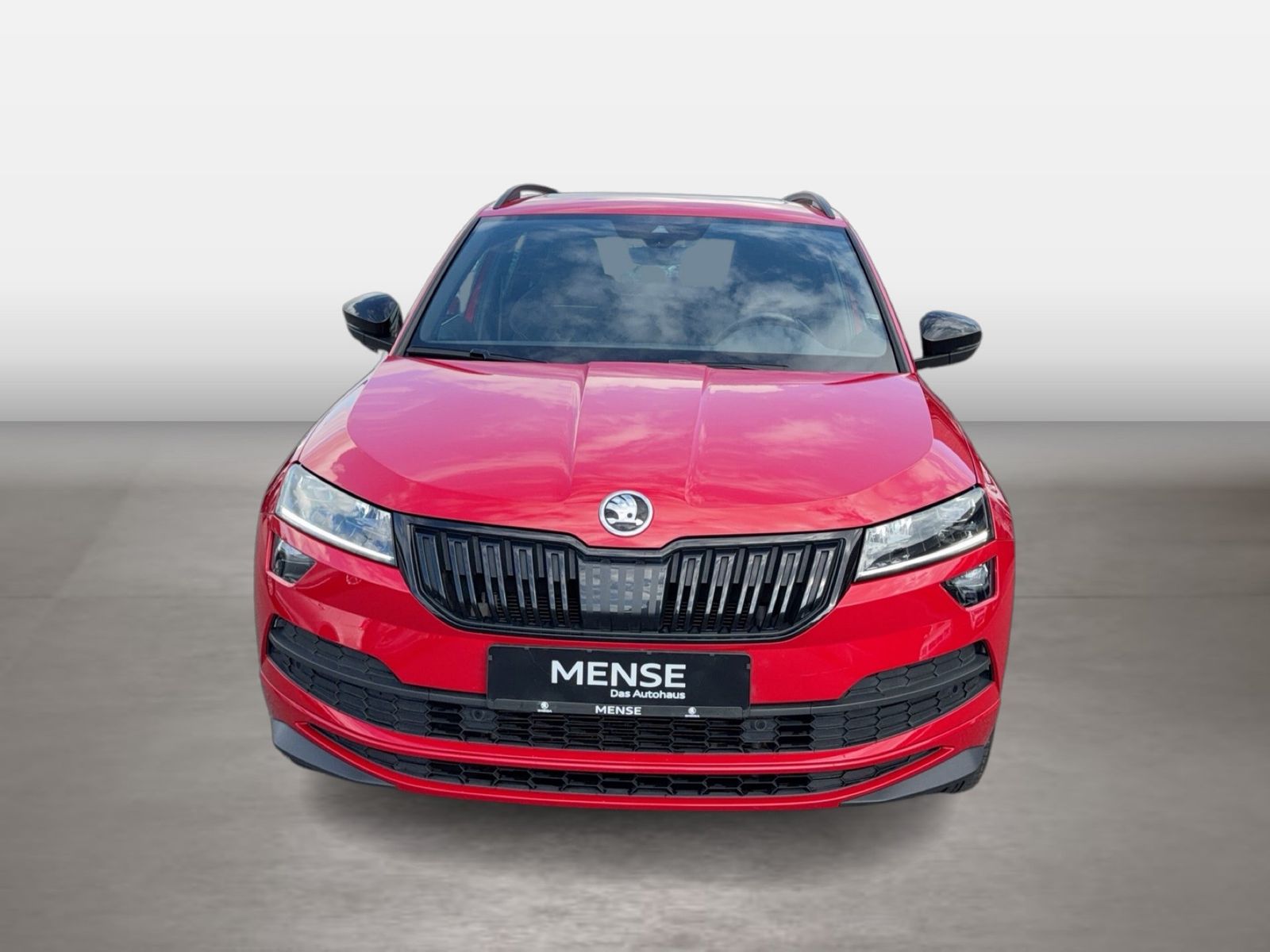 Fahrzeug autohaus mense Fahrzeugabbildung SKODA Karoq Sportline 1.5l TSI 110kW 7-Gang-DSG AHK SD - mit KI generiert/bearbeitet