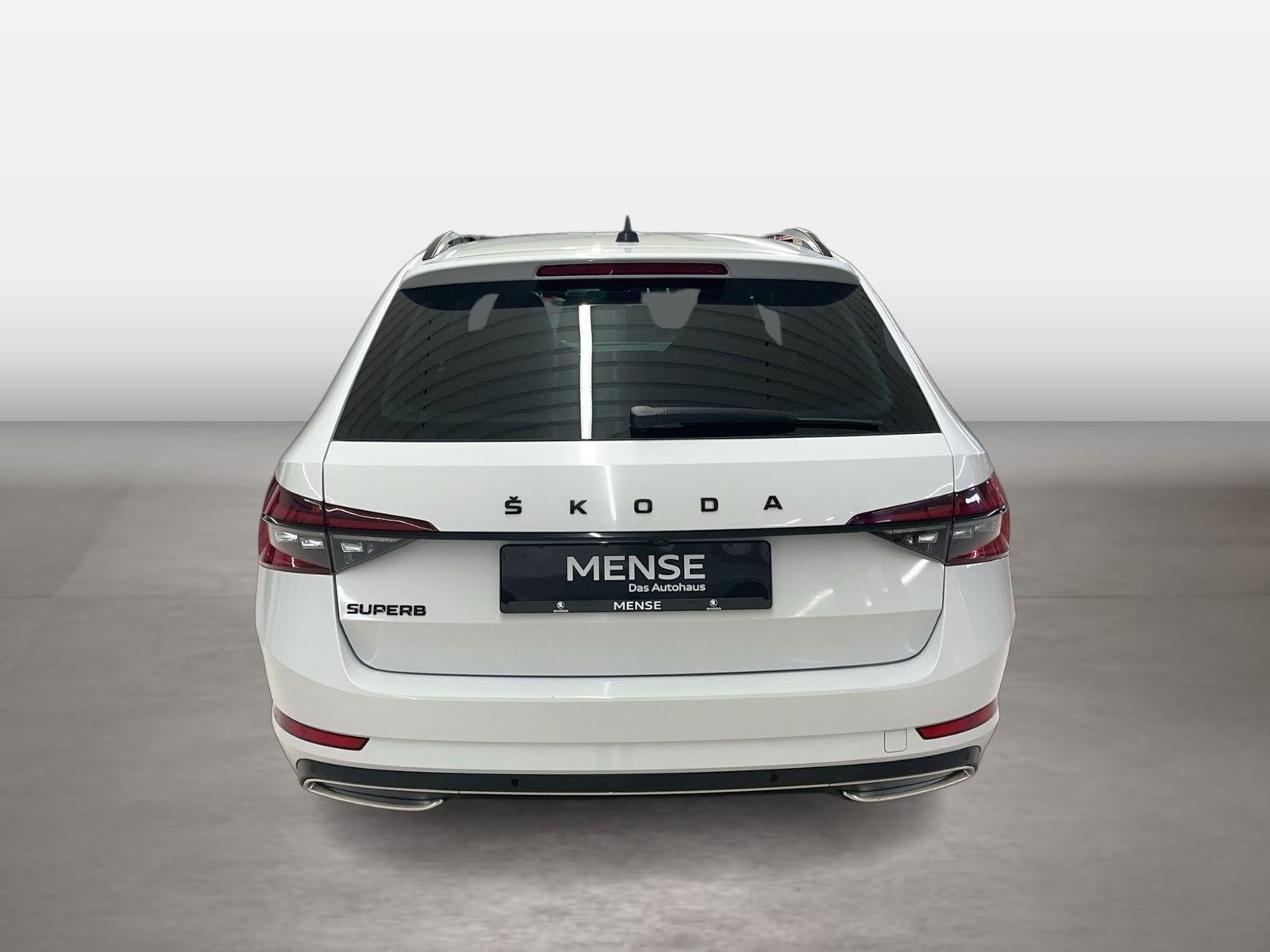 Fahrzeugabbildung SKODA Superb Combi 2.0 TDI DSG Sportline Matrix 4xSHZG - mit KI generiert/bearbeitet